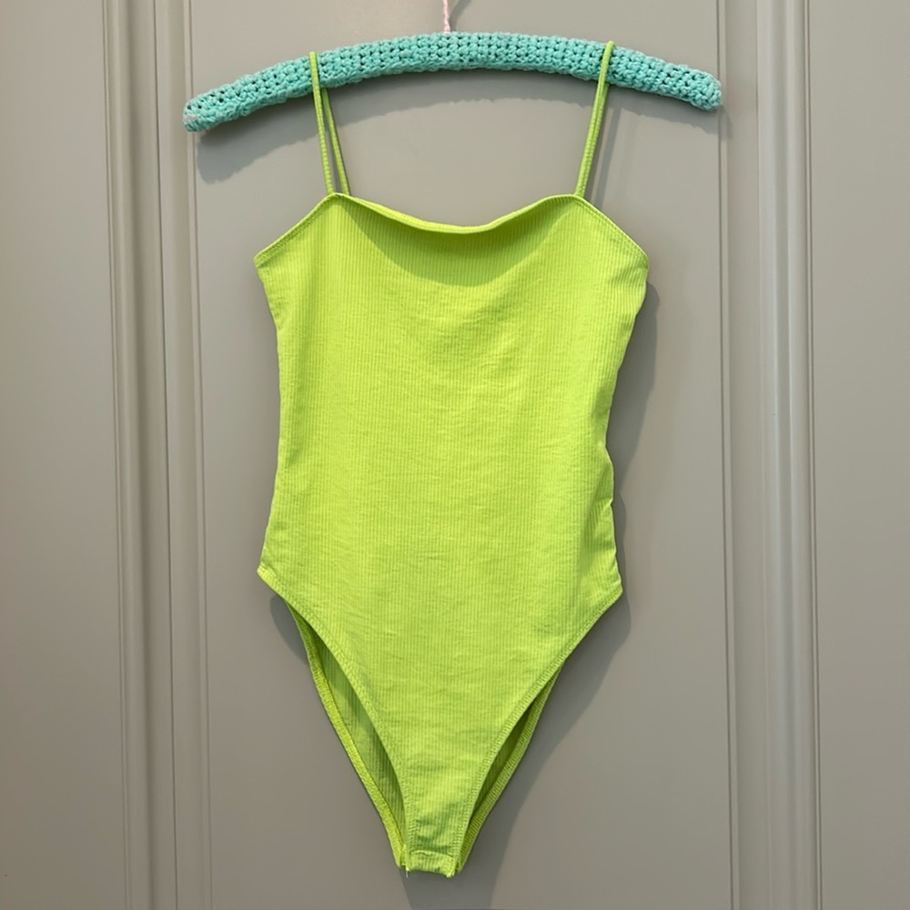 Zara Ribbed Bodysuit